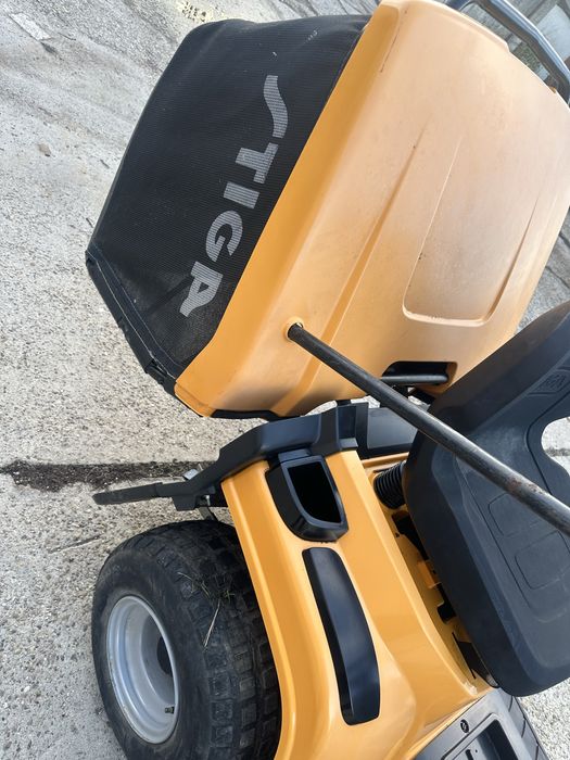 Тракторна косачка Stiga Estate 3084 Hydro