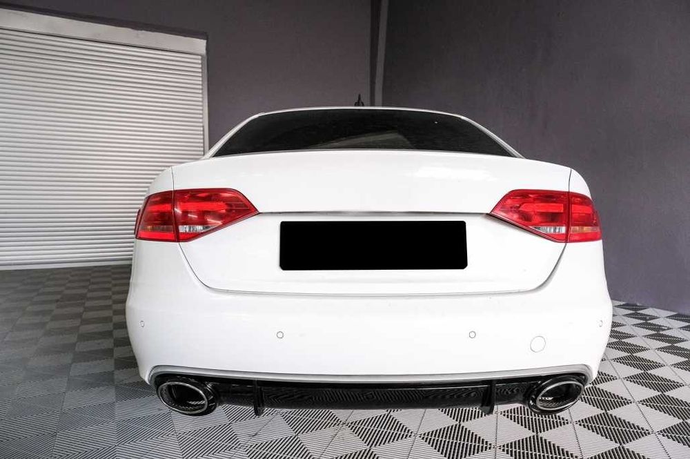 Difuzor Bara Spate si Tobe Audi A4 B8 Facelift (2012-2015) Sedan Avant RS4 Look