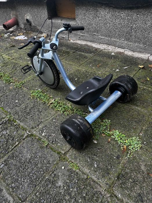 Триколка за дрифт