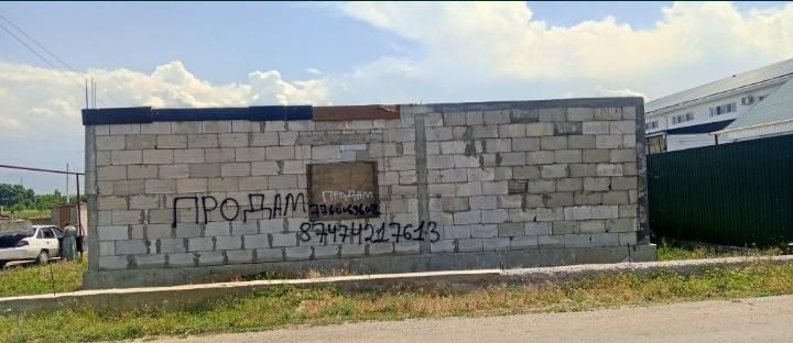 Продам недостроенный дом