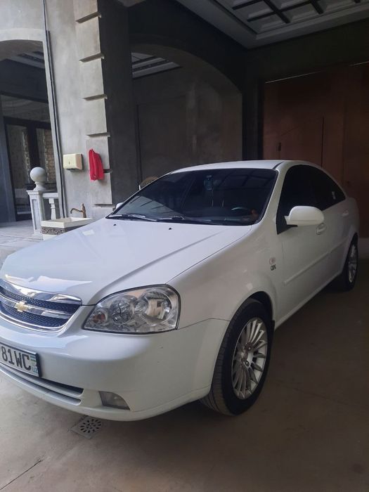 Lasetti sotiladi 2012 yil