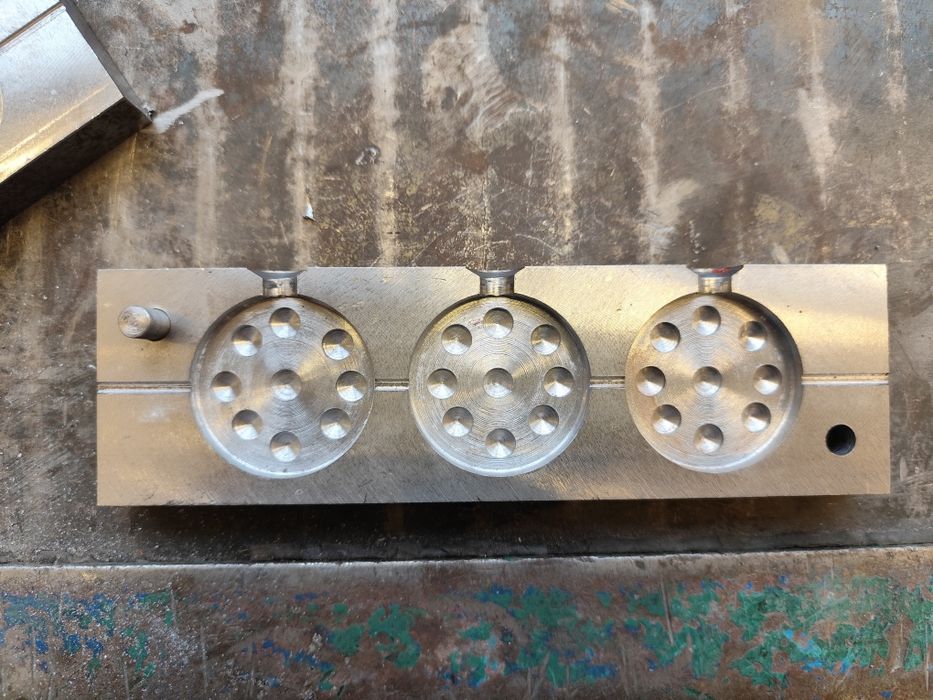 Калъп за риболовно олово