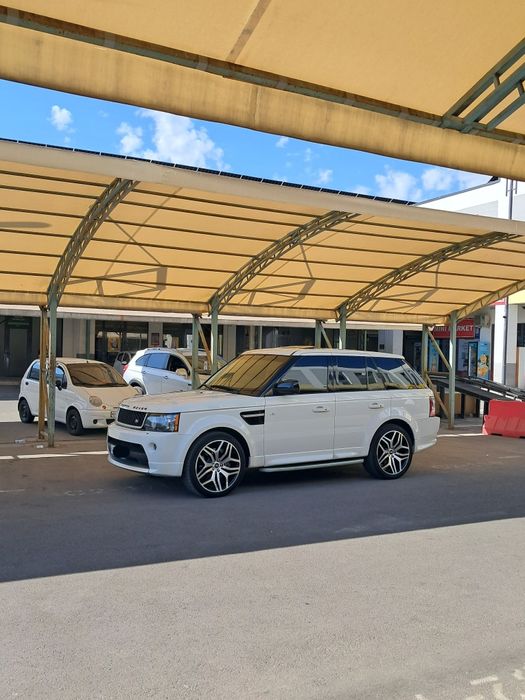 Rang Rover  supercharged 5litr