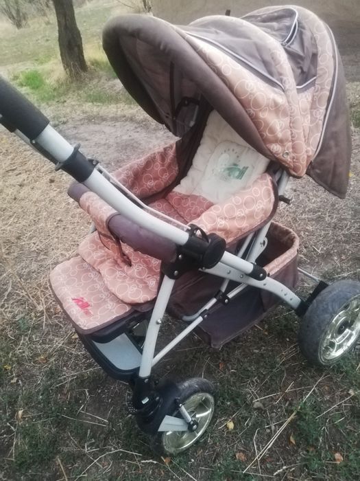 Каляска, коляска, колиаска, калиаска.