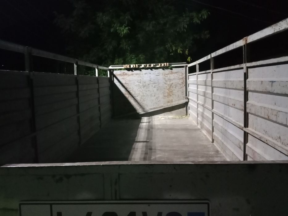 Gazel biznes zavod 2014 yil 5.20 m sotiladi.