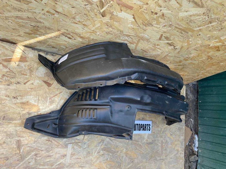 Подкрылок на 4Runner