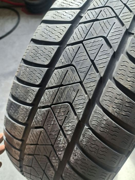 2 anvelope iarnă 245 50 r19 Pirelli