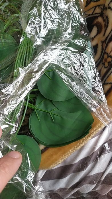 Декоративные листья на окна. Новые есть варианты