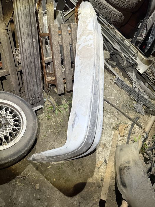 Продам бампер фонари