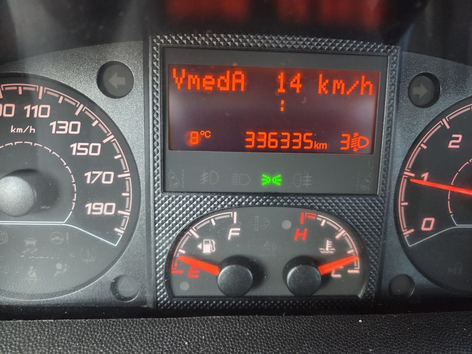 Vand Fiat Ducato 8 +1  cu rampa si centuri pentru scaune  rulante