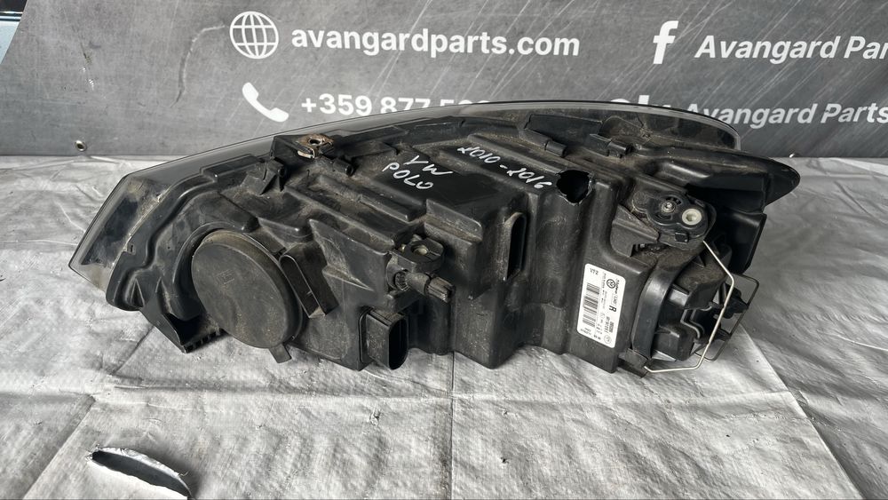 2 броя десен фар за VW Polo 2010-2016.