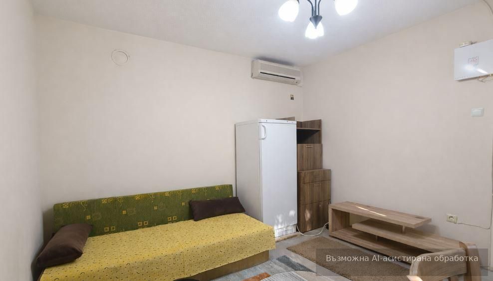 Дава се под наем Етаж от къща в Варна, Зимно кино Тракия - 50 кв.м за 398.82 € - Снимка #1