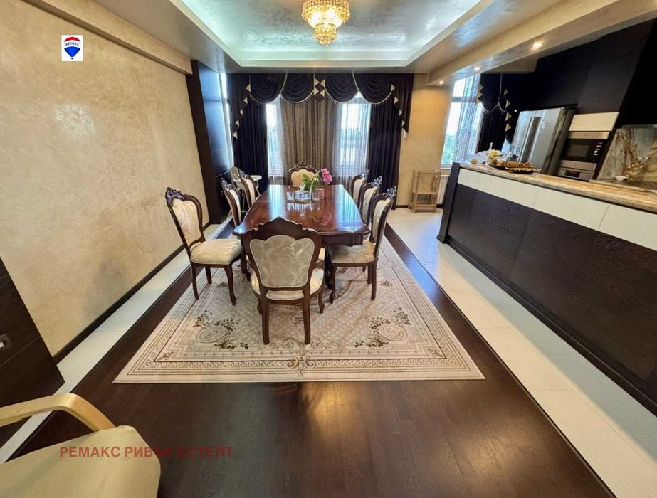 Продава се Промишлена сграда в Горна Оряховица - 4342 кв.м за 588 €/кв.м - Снимка #7