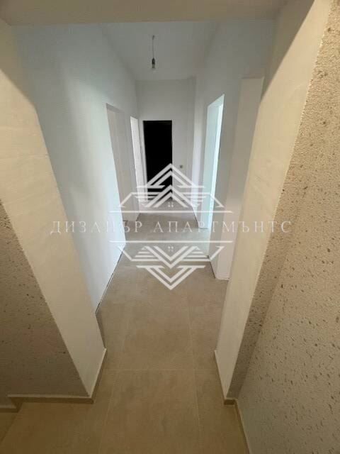 Продава се Къща в Карнобат - 181 кв.м за 1023 €/кв.м - Снимка #3