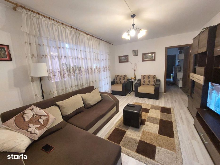 3 Camere | Valea Roșie | Etaj 3 | Zonă Liniștită — fotografia 2