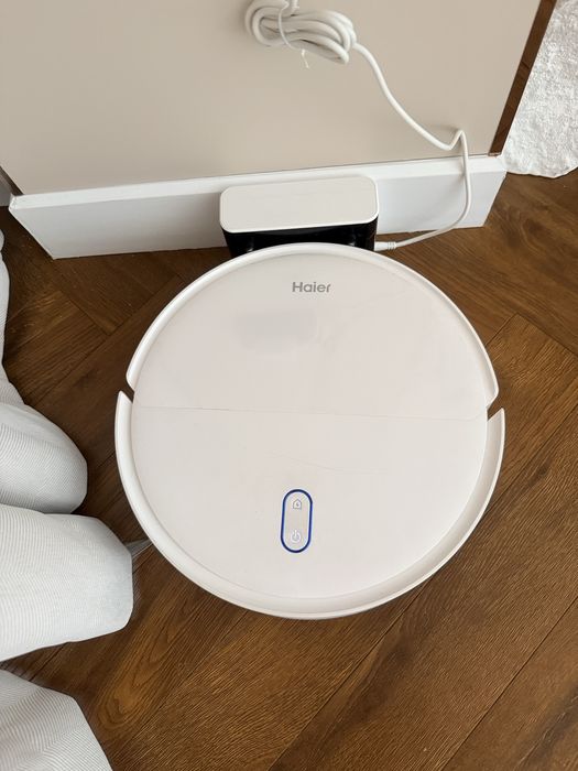 Робот пылесос Haier