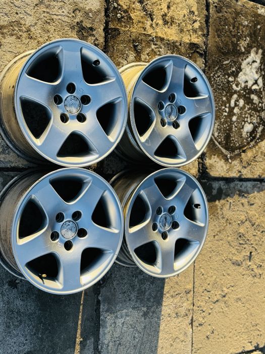 Литье Ауди А6 комплект Оригинал