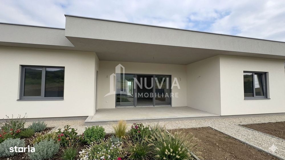Casa individuala cu 4 camere,690 mp teren, zona Schit