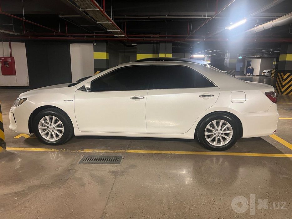 Продаётся Toyota Camry Hybrid, 2016 год Японская сборка