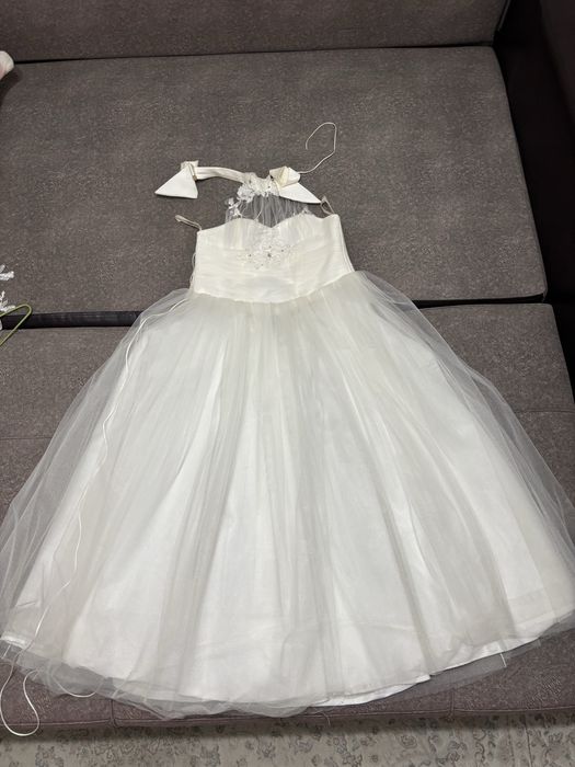 Продам нежное платье