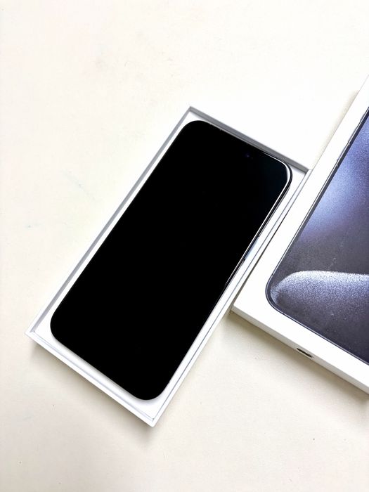 Magazin vinde : iPhone 15 Pro Max 256gb Blue Titanium
