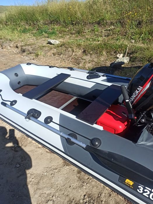 Лодка Ривьера 3200 с мотором Hangkai 9.9