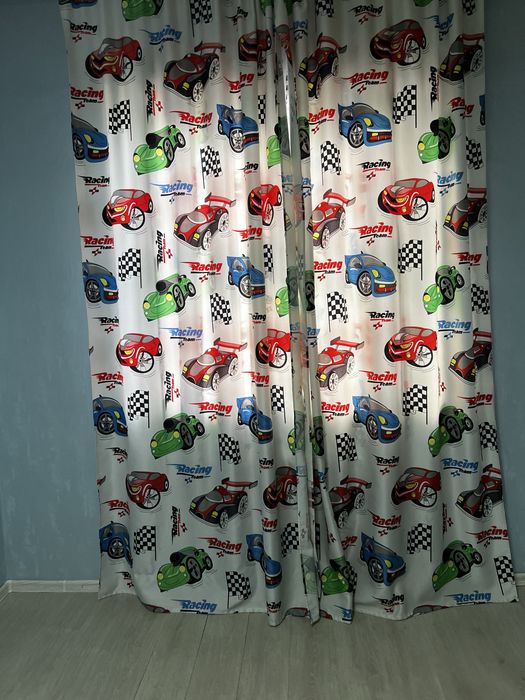 Продам детские шторы с тюлью