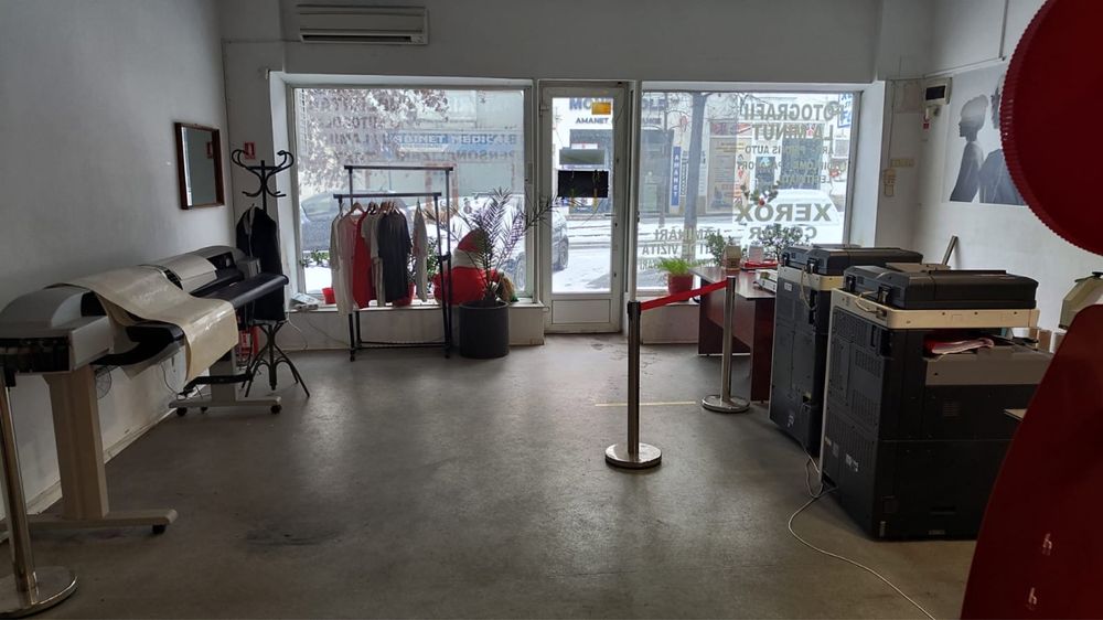 Inchiriez spatiu comercial