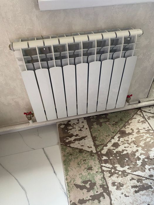 Продам котел и батареи
