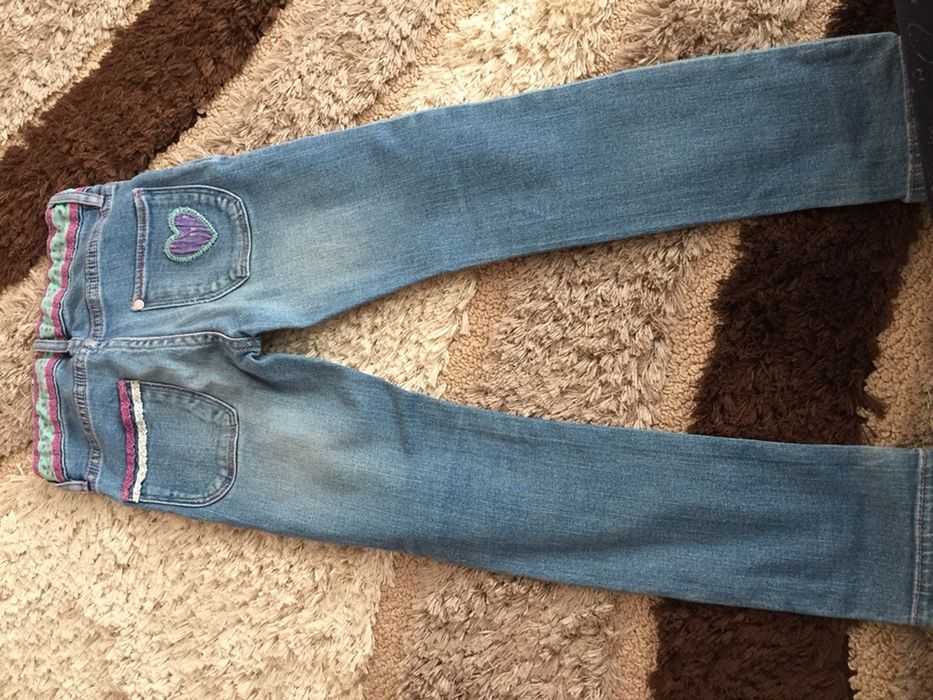 Детски панталони: United colors of Benetton