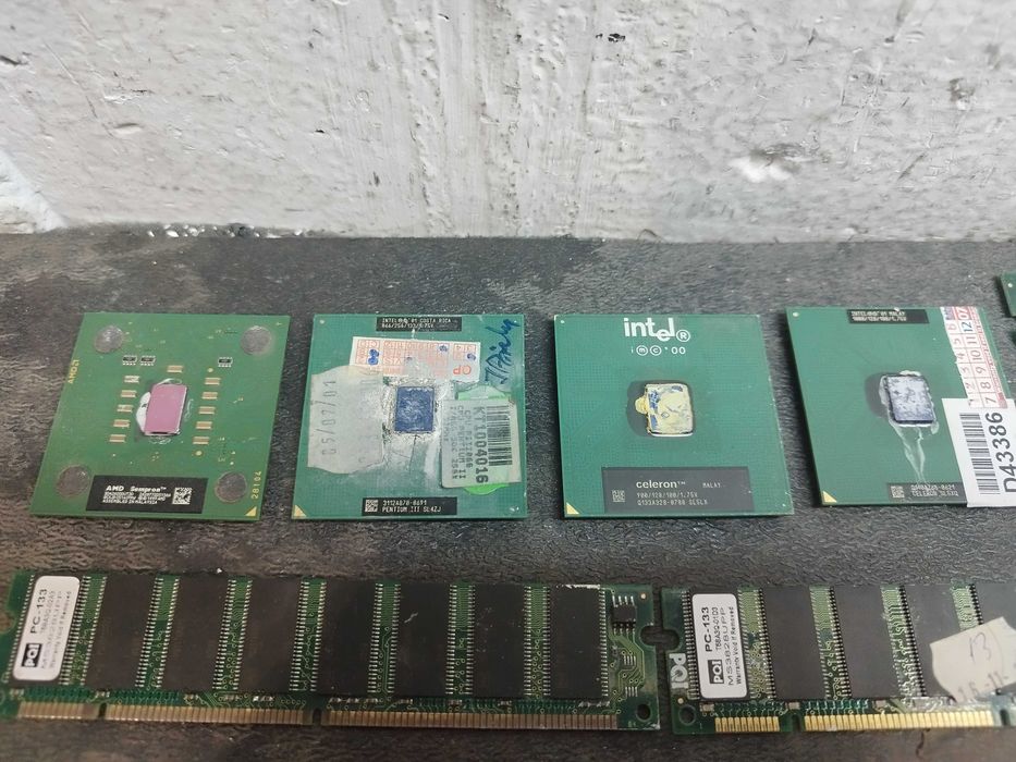 Memorie sdram/ddr1/ddr2/ddr3 laptop si Pc + Cpu vechi sk 370