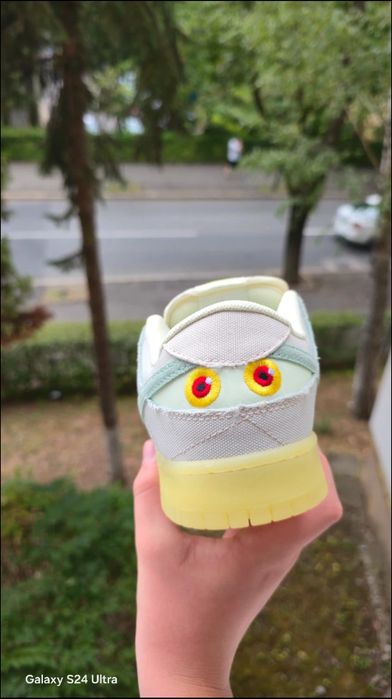 Nike SB Dunk Low Mummy