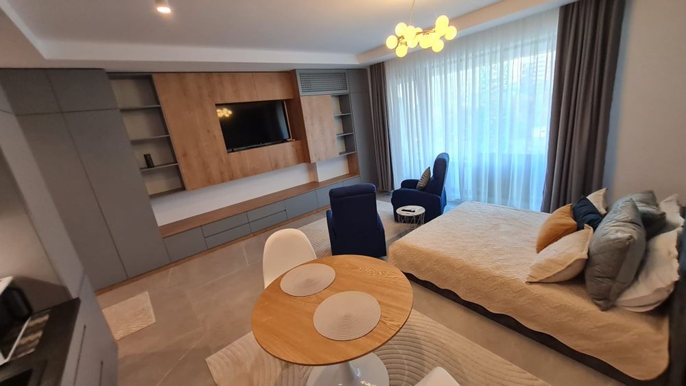 Ofer spre închiriere Studio  LUX Axxis Nova!!