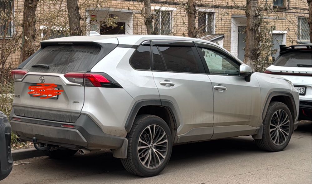 Продам Toyota RAV4