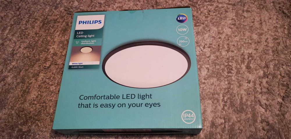 Plafoniera LED integrat Philips, 10W, 3000k, 1000 lumeni, noua.