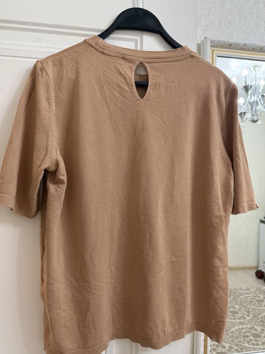 Базовые кофточки, в отличном состояние