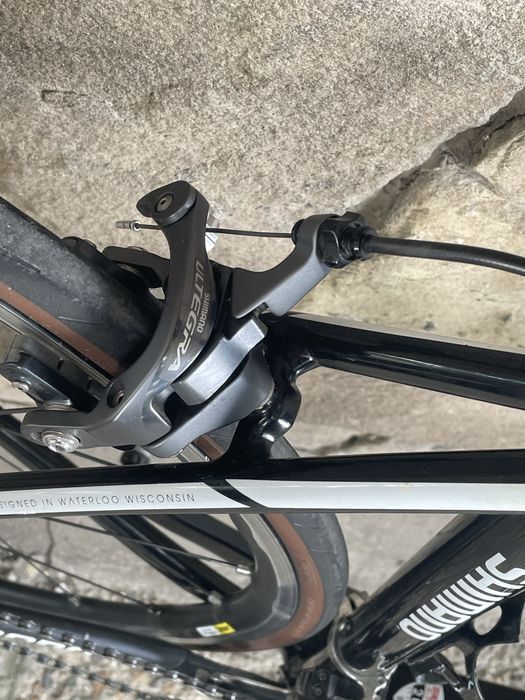 Trek Madone 2.1-шосеен велосипед 2x11 speed