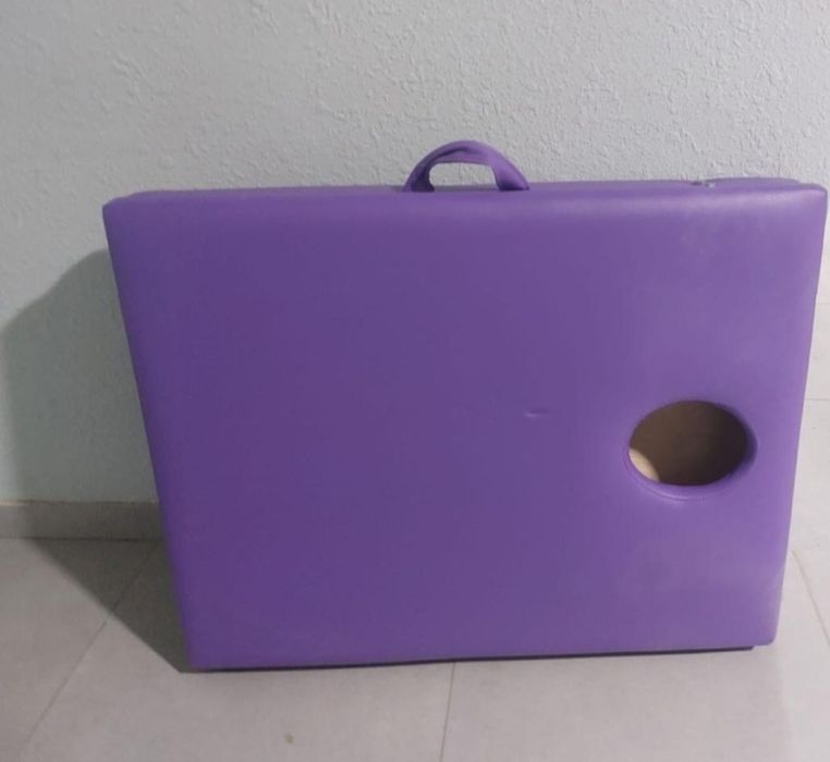 Продам срочно кушетки