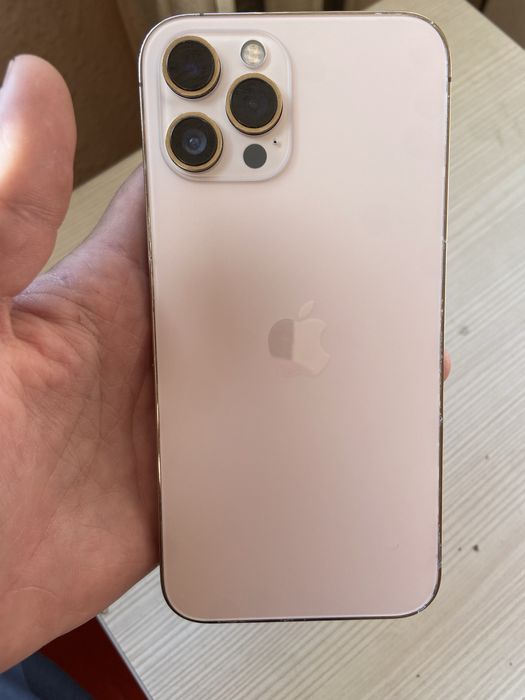 Айфон 12 про макс