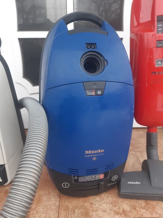 Aspiratoare  Miele,piese si cărucior