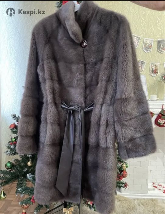 Продам норковую шубу