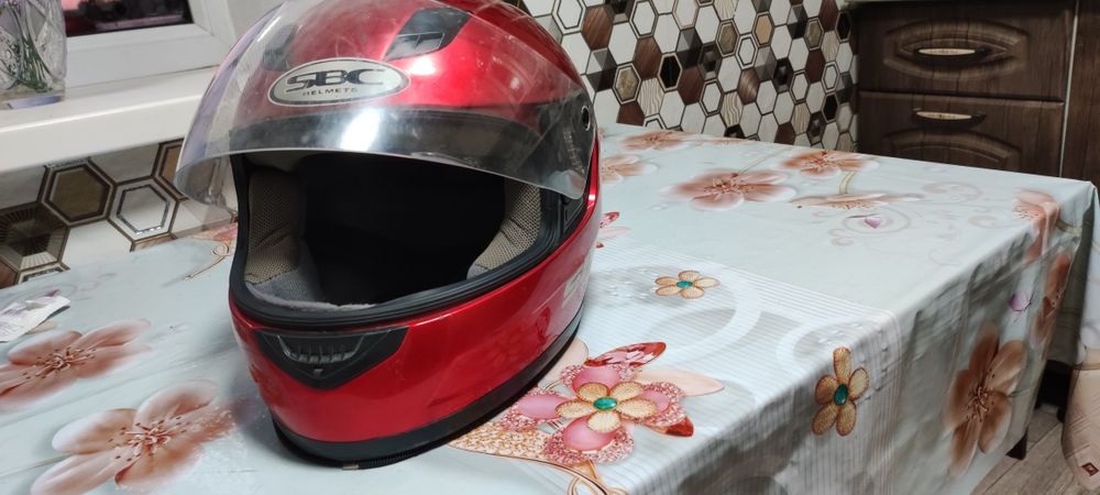 Продам мотошлем, "SPC"