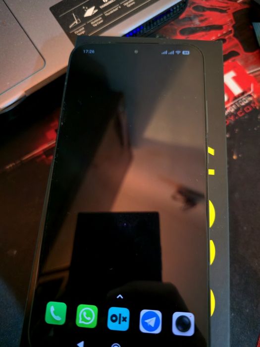 Poco F7 12/512 (без торга)