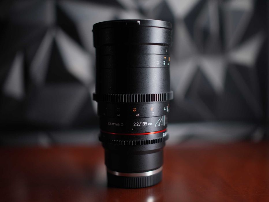 Samyang 135mm f2 / T2.2 Sony FE mount
