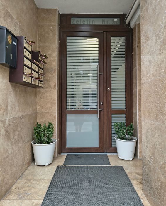 Apartament 2 camere de vanzare