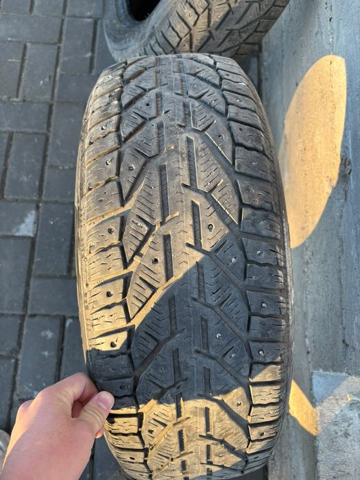 Продам зимние шины