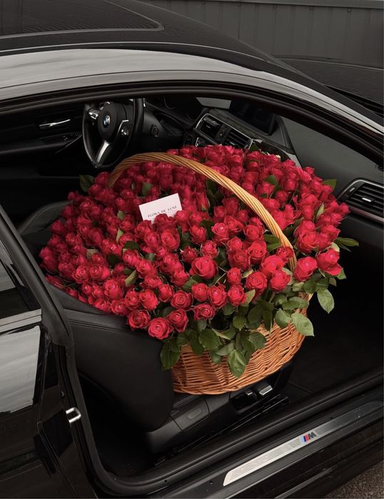 Голландские розы 650тенге