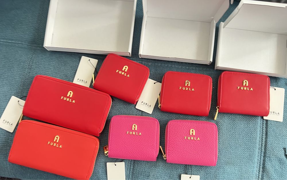 ЧИСТО НОВ МОДЕЛ Furla Camelia в няколко цвята и в 2 размера.100% ориг.