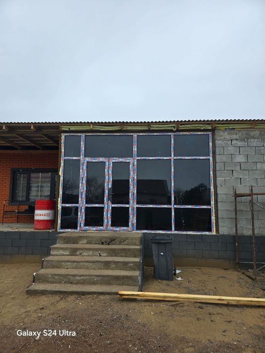 Пластиковые окна, двери, витражи