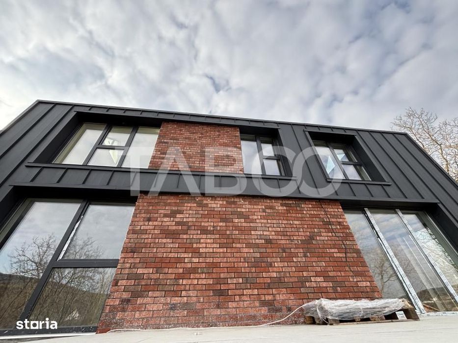 De vanzare casa finisataje premium 5 camere curte generoasa in Popesti